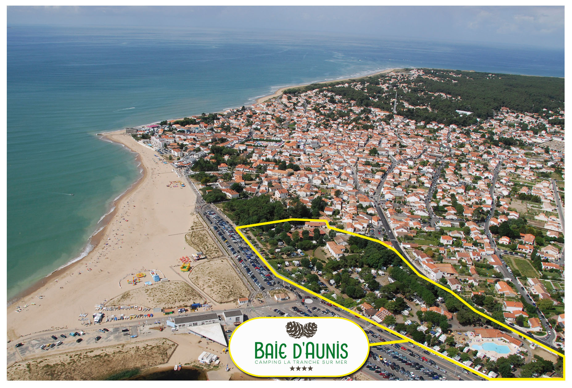 LOCATION An exceptional location in La Tranche sur Mer – Beach 50m away – City center 300m away